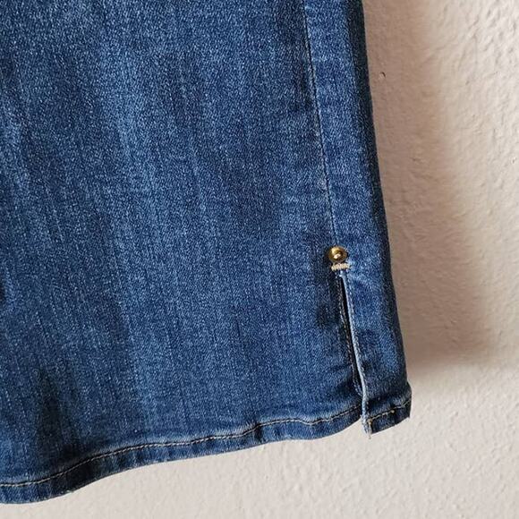 Frame Le Crop Mini Boot Slit Rivet Clean Jean in Morongo - Picture 5 of 10